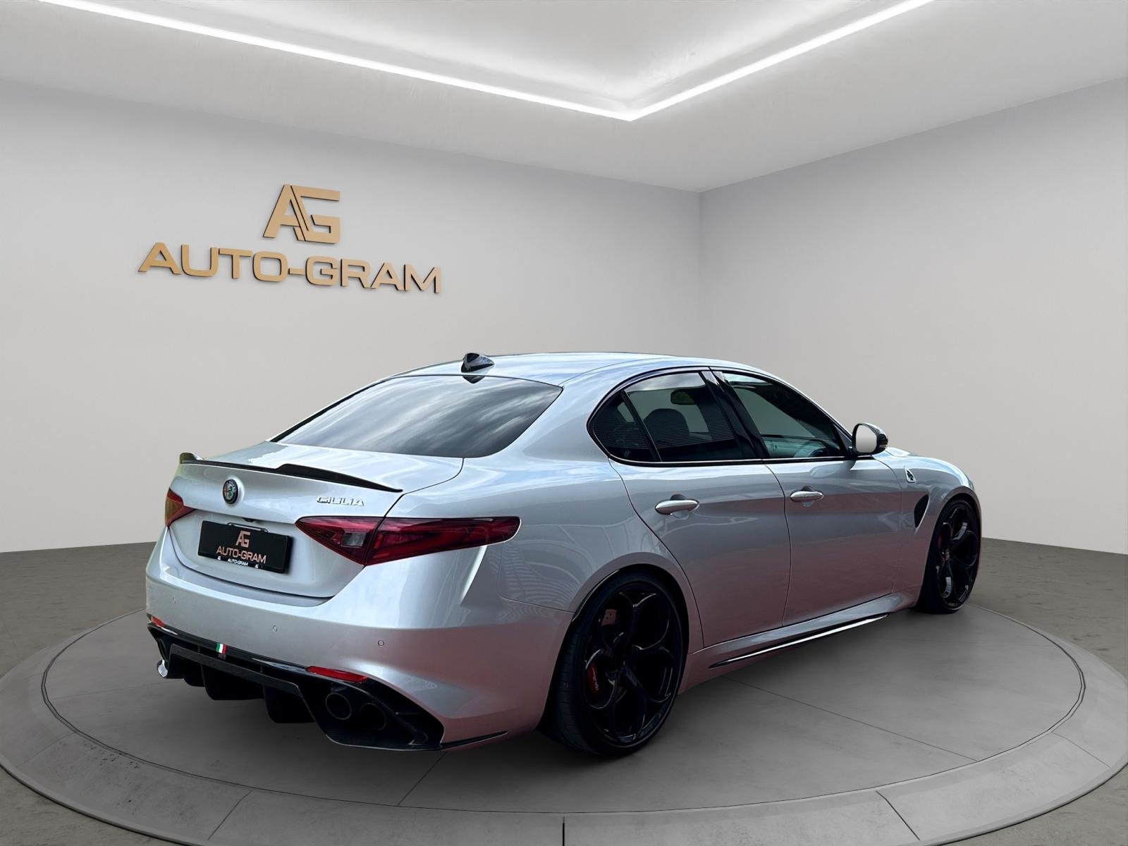 ALFA ROMEO Giulia 2.9 V6 Quadrifoglio Automatic, Petrol, Second hand / Used, Automatic - 5