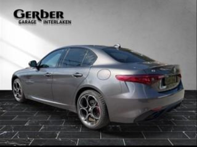 ALFA ROMEO Giulia 2.0 Q4 Veloce, Petrol, Second hand / Used, Automatic - 2