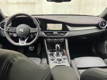 ALFA ROMEO Giulia 2.0 Competizione Tech Q4 AT8, Petrol, Second hand / Used, Automatic - 4