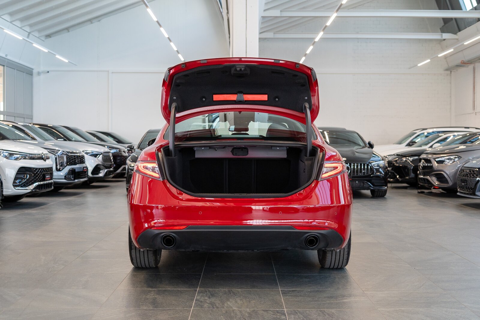 ALFA ROMEO Giulia 2.0 Q4 TI Edition / Memory Sitze / Voll-Le, Essence, Occasion / Utilisé, Automatique - 6