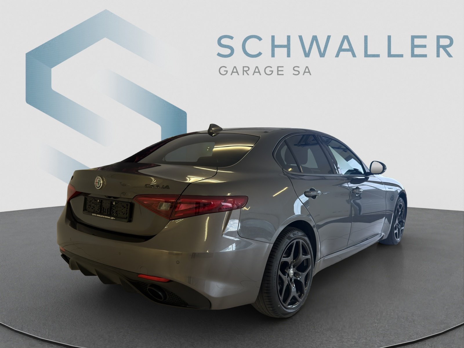 ALFA ROMEO Giulia 2.0 Q4 Veloce, Benzin, Occasion / Gebraucht, Automatik - 4