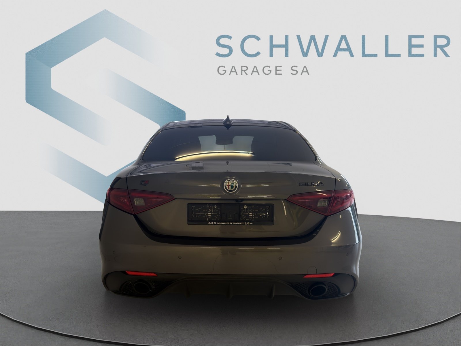ALFA ROMEO Giulia 2.0 Q4 Veloce, Benzin, Occasion / Gebraucht, Automatik - 5