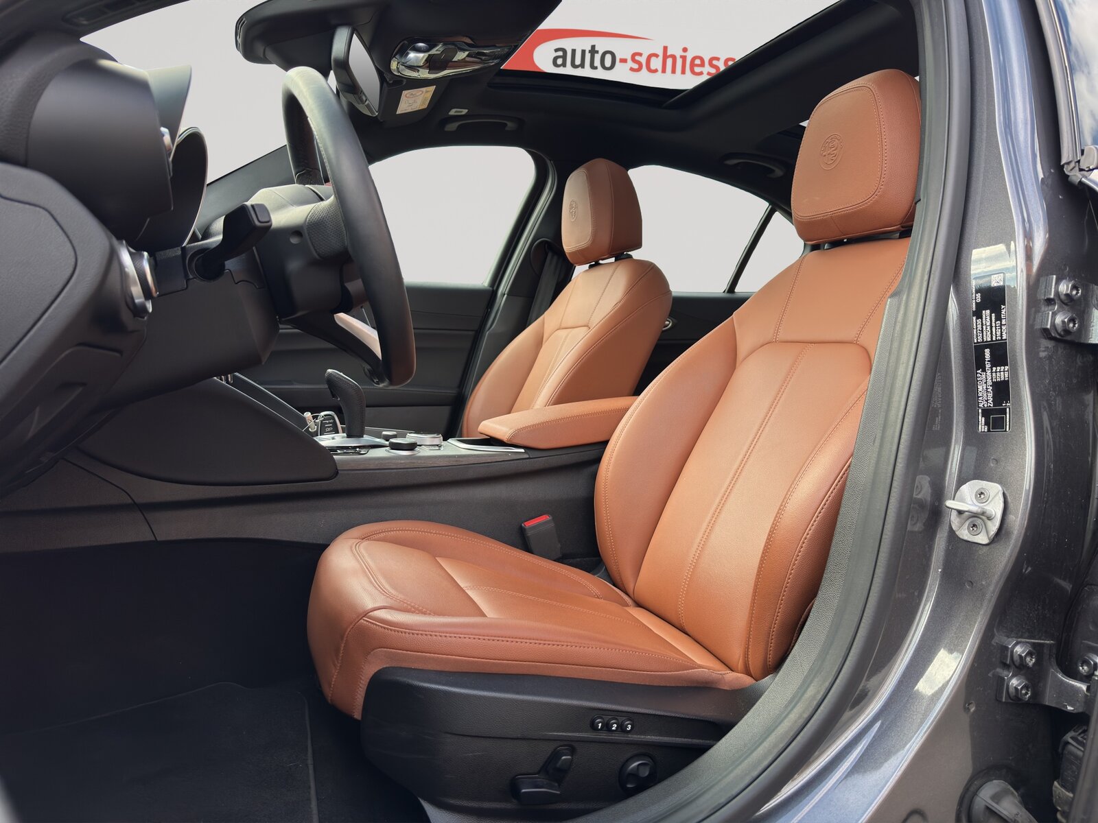 ALFA ROMEO Giulia 2.0 Ti Q4, Benzina, Occasioni / Usate, Automatico - 6