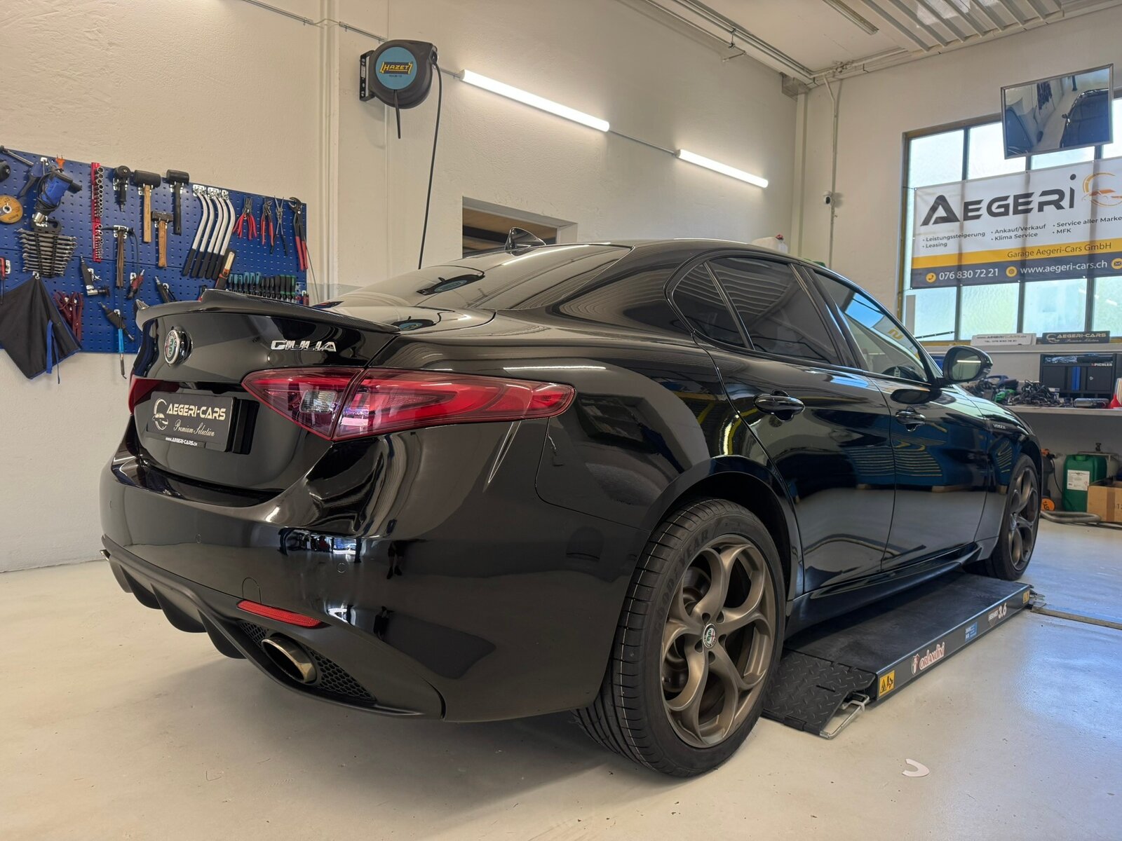 ALFA ROMEO Giulia 2.0 Veloce Q4 Automatic, Benzin, Occasion / Gebraucht, Automatik - 4