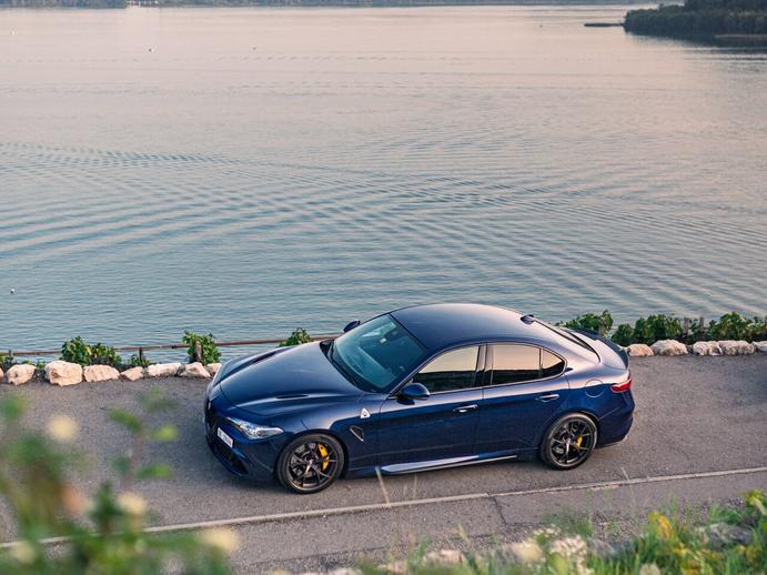 ALFA ROMEO Giulia 2.9 V6 Quadrifoglio Automatic, Benzin, Occasion / Gebraucht, Automatik