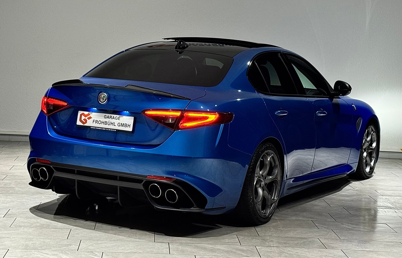 ALFA ROMEO Giulia 2.0 Veloce Q4 Automatic CH, Petrol, Second hand / Used, Automatic - 4