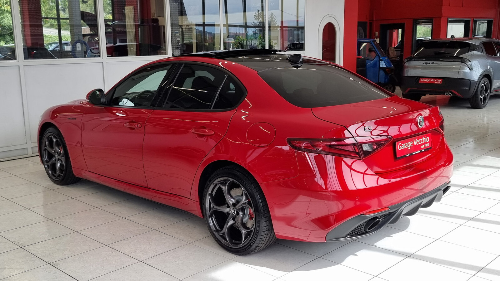 ALFA ROMEO Giulia 2.0 Q4 Veloce, Benzin, Occasion / Gebraucht, Automatik - 5