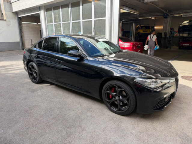 ALFA ROMEO Giulia 2.0 Veloce Q4 A