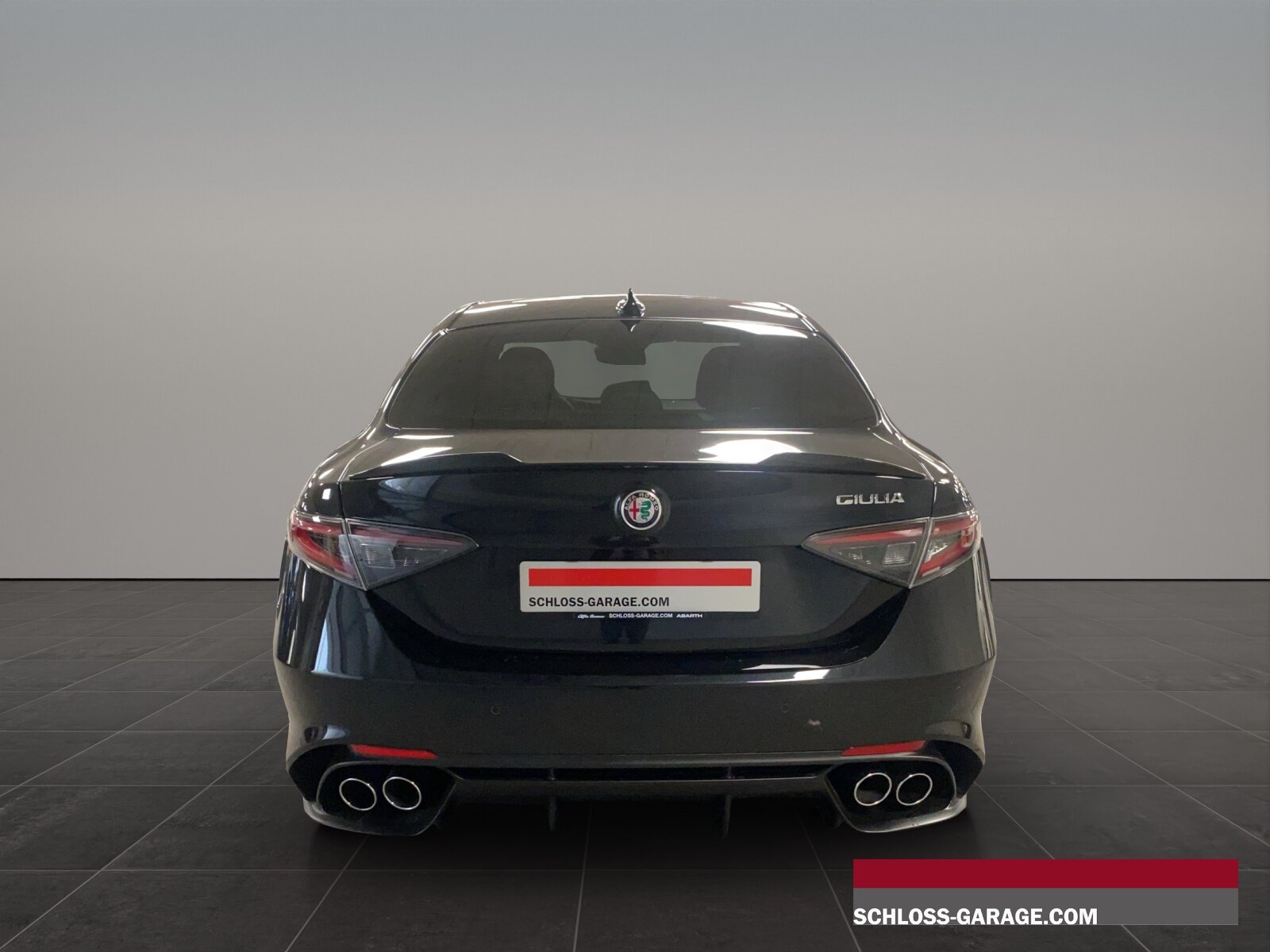 ALFA ROMEO Giulia 2.9 V6 Biturbo Quad, Petrol, Second hand / Used, Automatic - 4