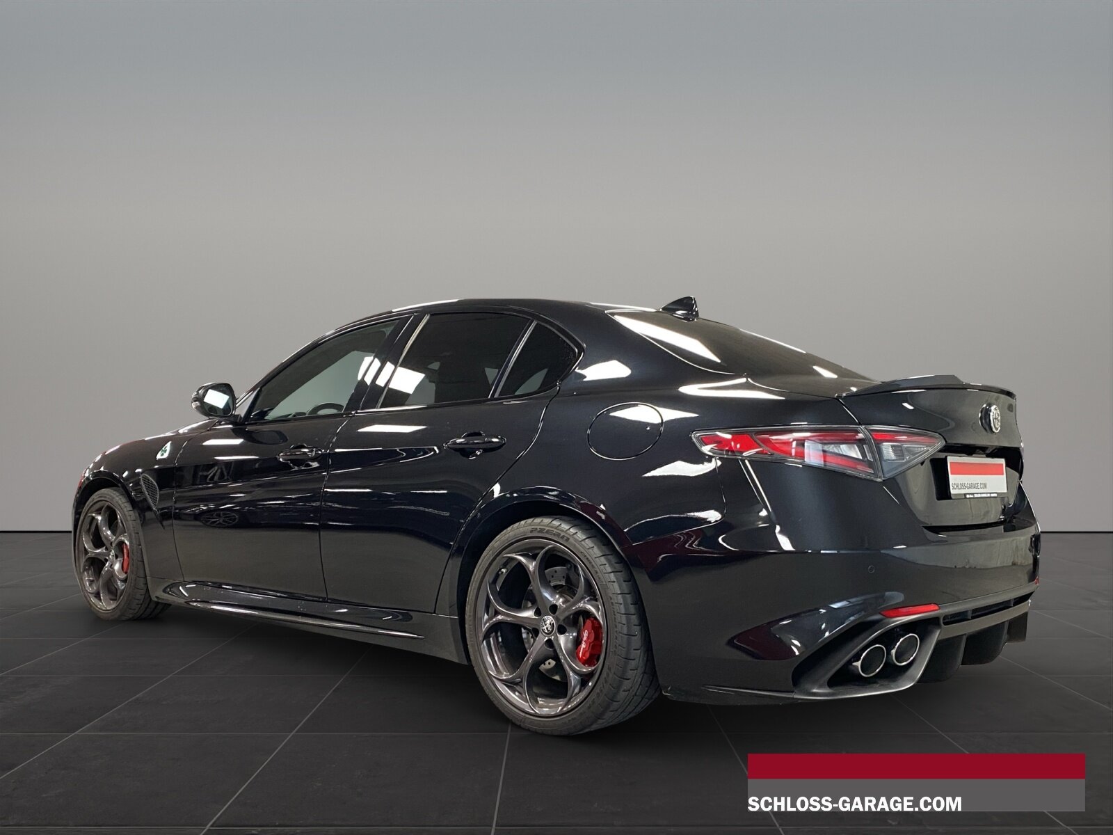ALFA ROMEO Giulia 2.9 V6 510 AT Quadr, Benzin, Occasion / Gebraucht, Automatik - 3