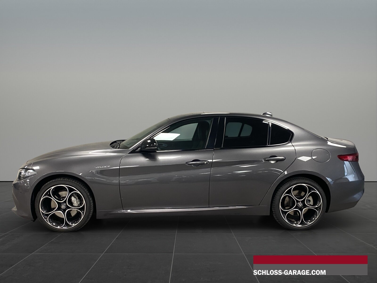 ALFA ROMEO Giulia 2.0 Q4 Veloce, Benzin, Occasion / Gebraucht, Automatik - 3