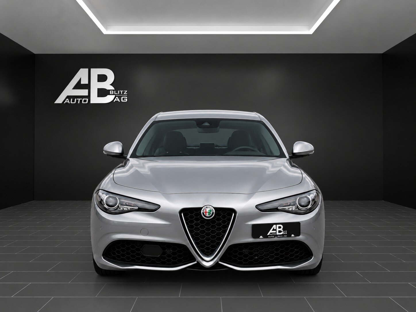 ALFA ROMEO Giulia 2.0 Veloce Q4 Automatic mit 280 PS