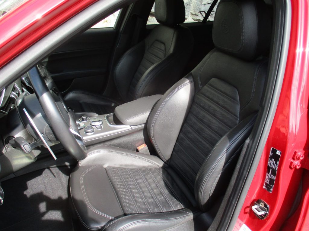 ALFA ROMEO 2.0 Q4 Veloce, Essence, Occasion / Utilisé, Automatique - 6