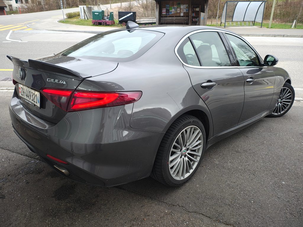 ALFA ROMEO GIULIA 2.0 Q4 Veloce, Benzin, Occasion / Gebraucht, Automatik - 4