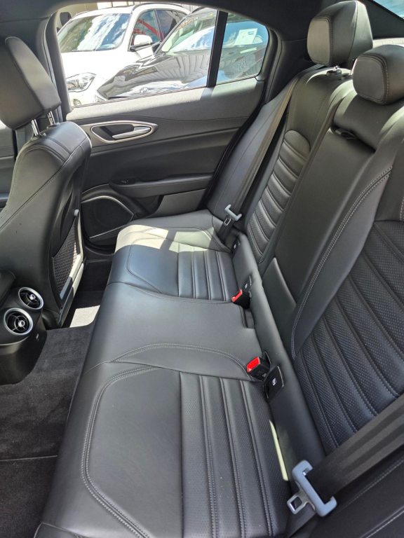 ALFA ROMEO GIULIA 2.0 Q4 Veloce, Benzina, Occasioni / Usate, Automatico - 7