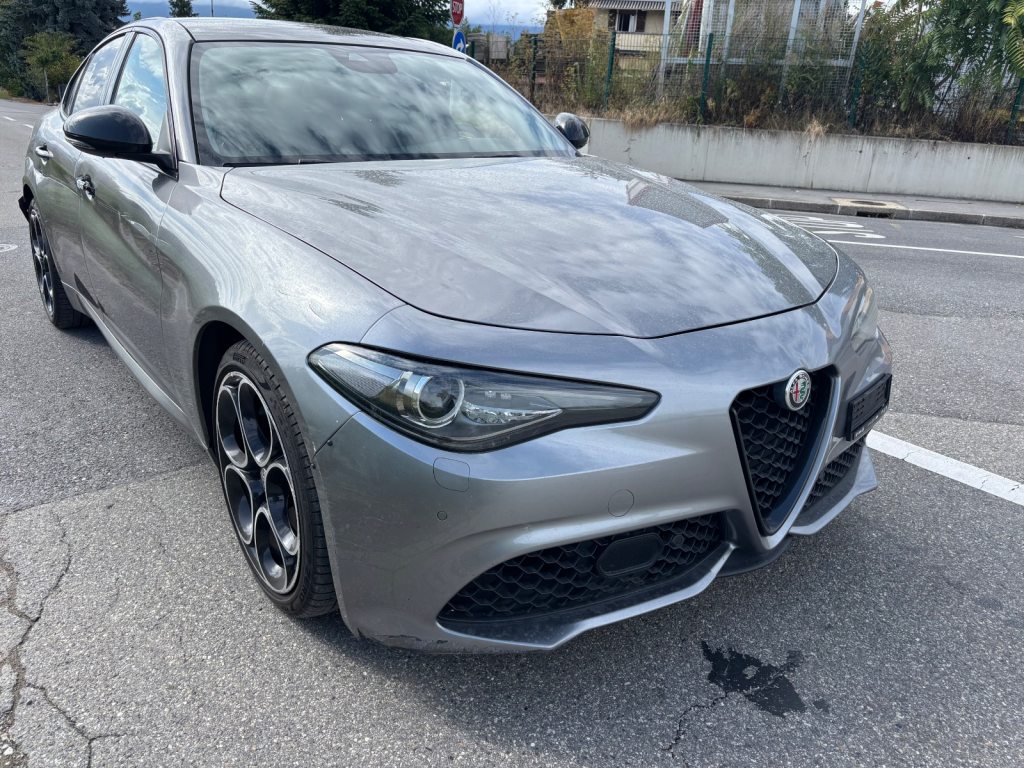 ALFA ROMEO GIULIA 2.0 B-Tech, Benzin, Occasion / Gebraucht, Automatik - 6