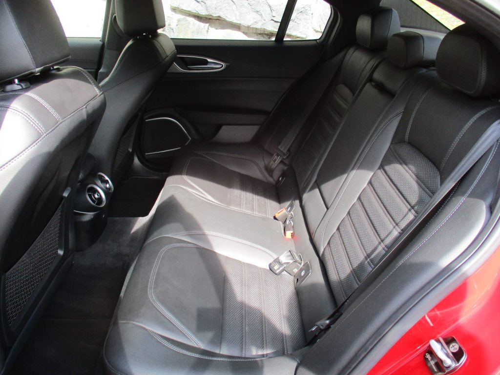 ALFA ROMEO 2.0 Q4 Veloce, Essence, Occasion / Utilisé, Automatique - 7