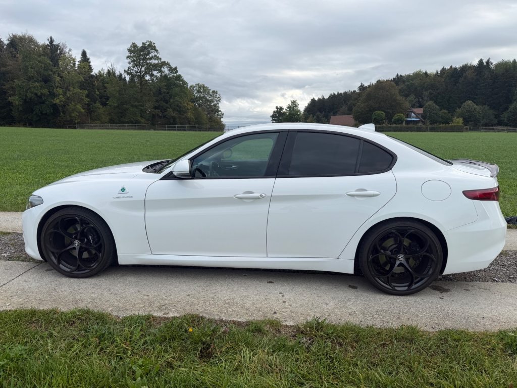 ALFA ROMEO GIULIA 2.0 Q4 Veloce, Essence, Occasion / Utilisé, Automatique - 3