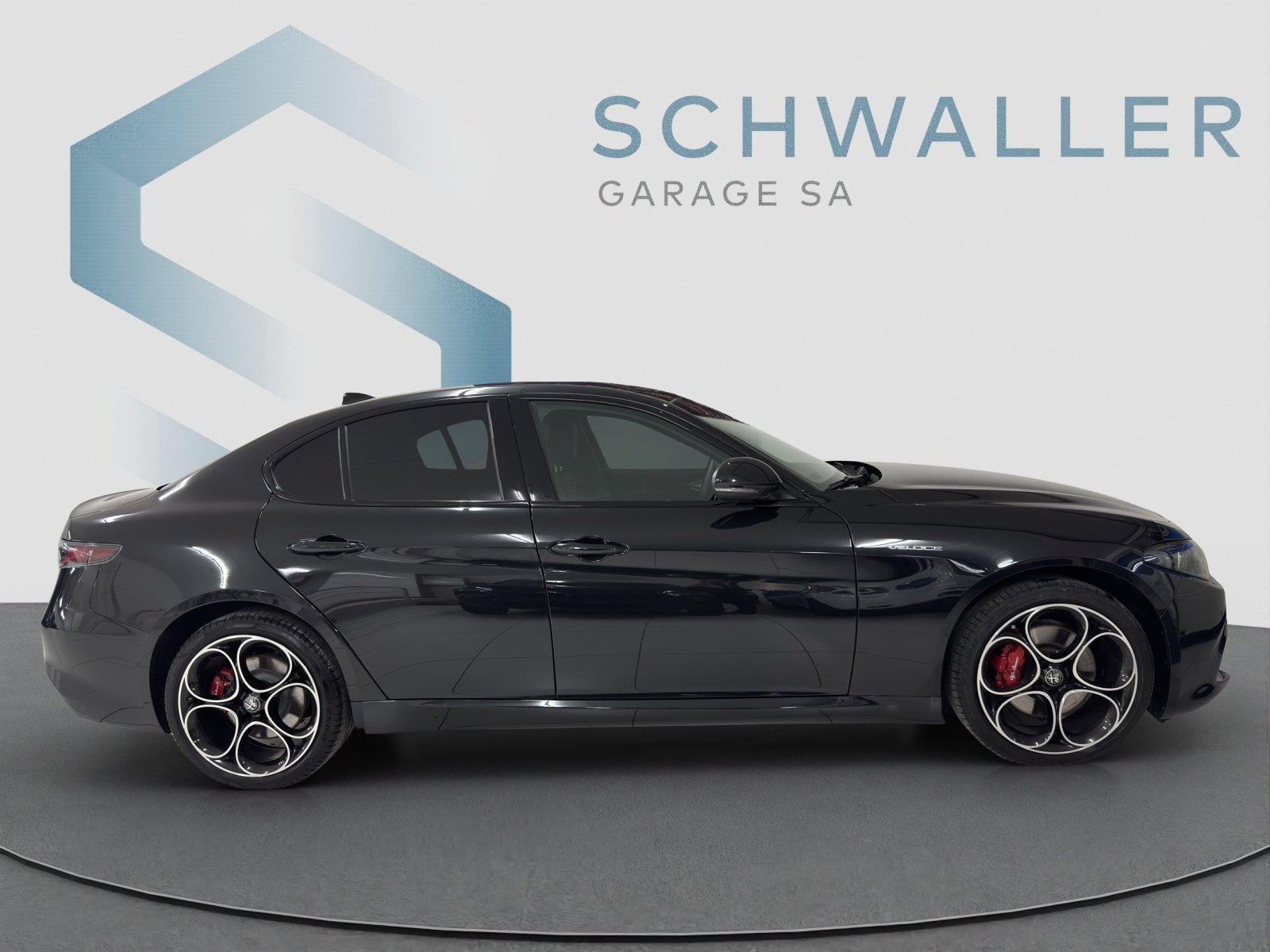 ALFA ROMEO Giulia 2.0 Q4 Veloce, Petrol, Second hand / Used, Automatic - 3