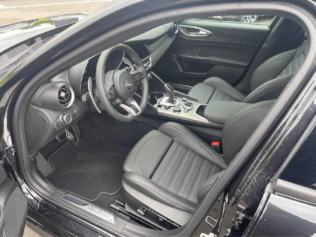 ALFA ROMEO Giulia 2.0 Q4 Sprint Edition, Essence, Voiture de démonstration, Automatique - 5