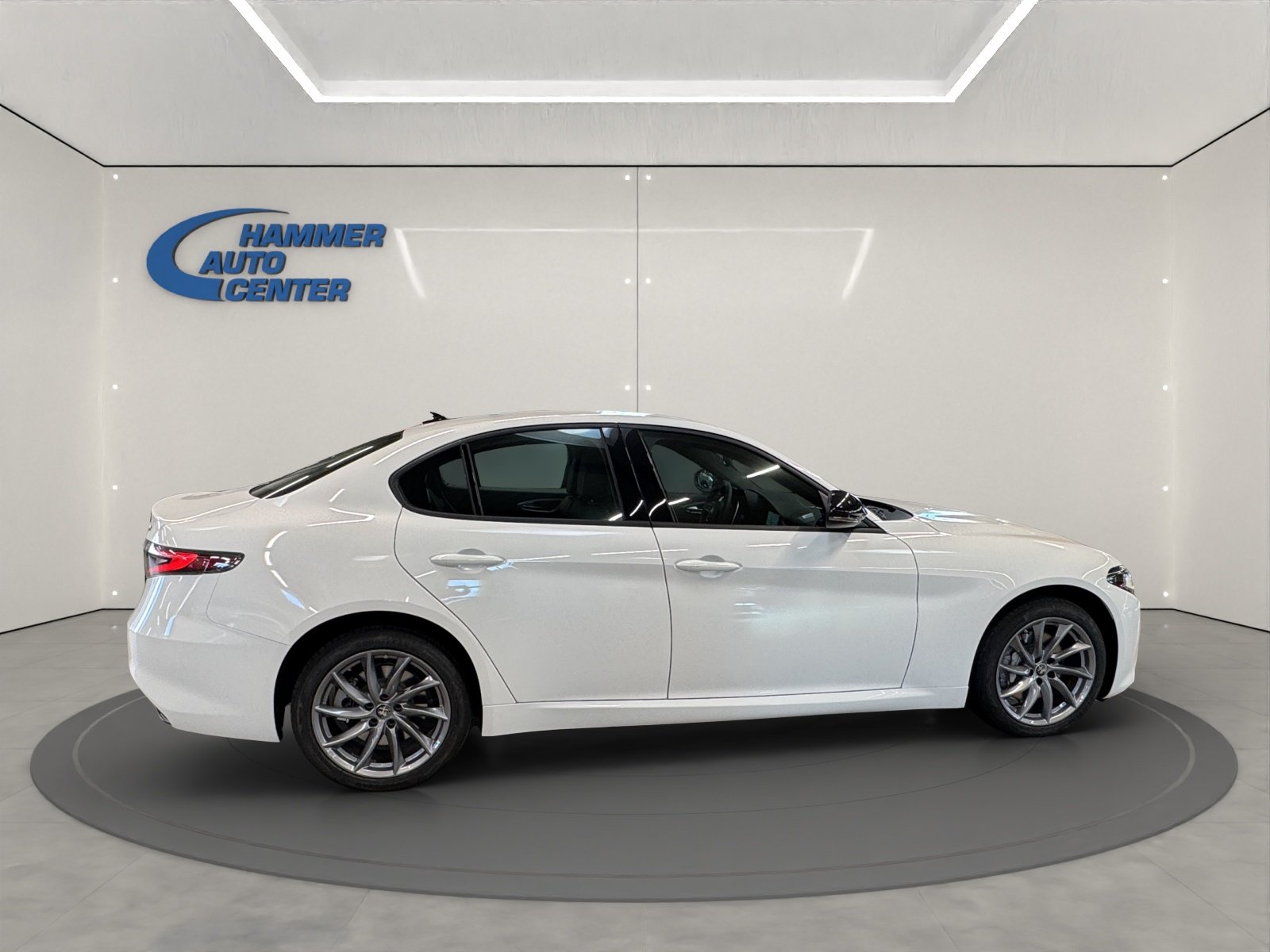 ALFA ROMEO Giulia 2.0 Q4 Sprint, Benzin, Vorführwagen, Automatik - 3