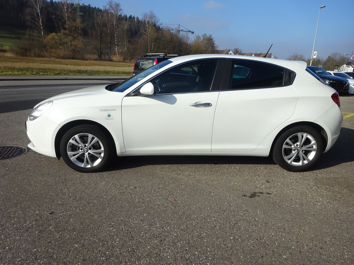 ALFA ROMEO 2.0JTD DISTINKTIV 140CV, Diesel, Occasion / Gebraucht, Handschaltung - 2
