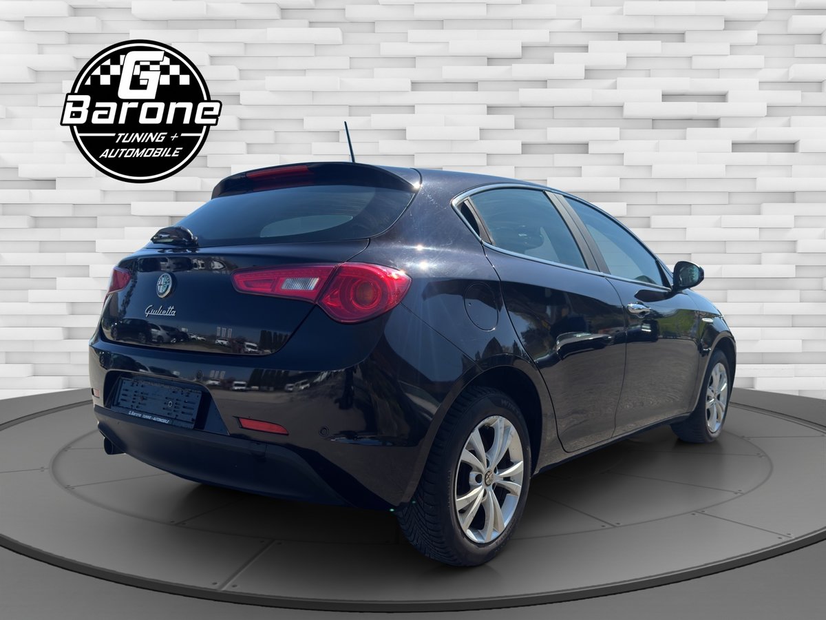 ALFA ROMEO Giulietta 1.4 MultiAir Distinctive, Benzin, Occasion / Gebraucht, Handschaltung - 5