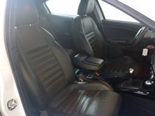 ALFA ROMEO Giulietta 1.4 TB MA 170 Distinctive, Petrol, Second hand / Used, Manual - 7