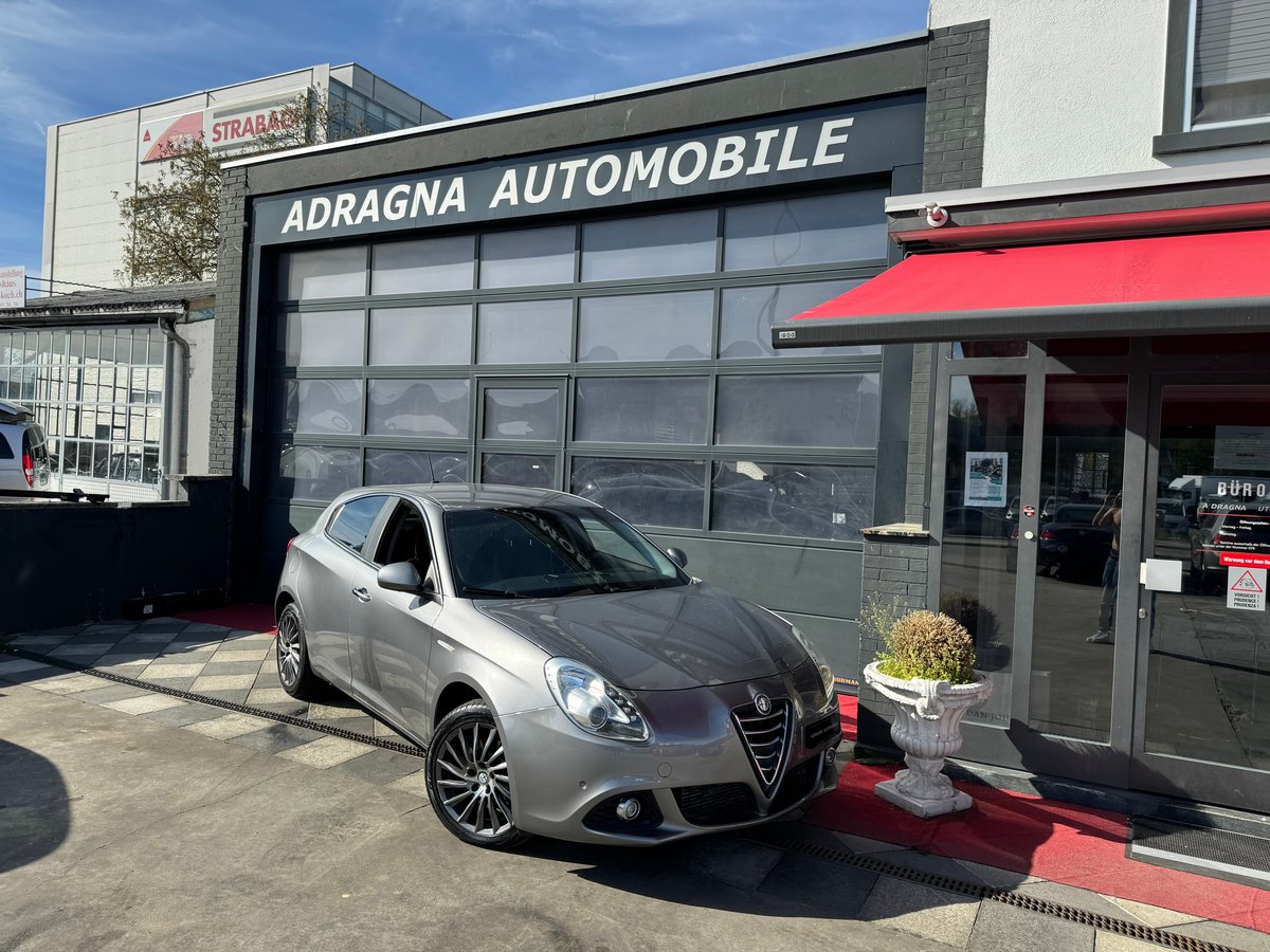 ALFA ROMEO Giulietta 2.0 JTDM Exclusive TCT, Diesel, Occasion / Utilisé, Automatique - 2