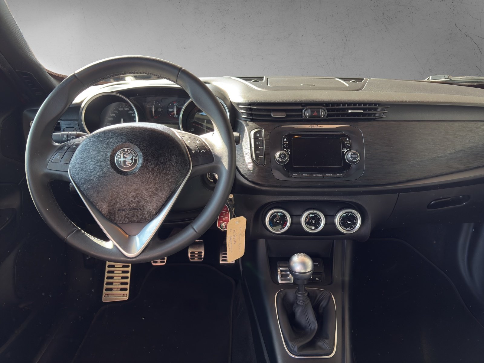 ALFA ROMEO Giulietta 1.4 T MultiAir Sport, Benzin, Occasion / Gebraucht, Handschaltung - 6
