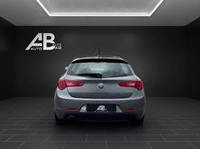 ALFA ROMEO Giulietta 1.4 MultiAir Distinctive TCT, Benzin, Occasion / Gebraucht, Automatik - 4