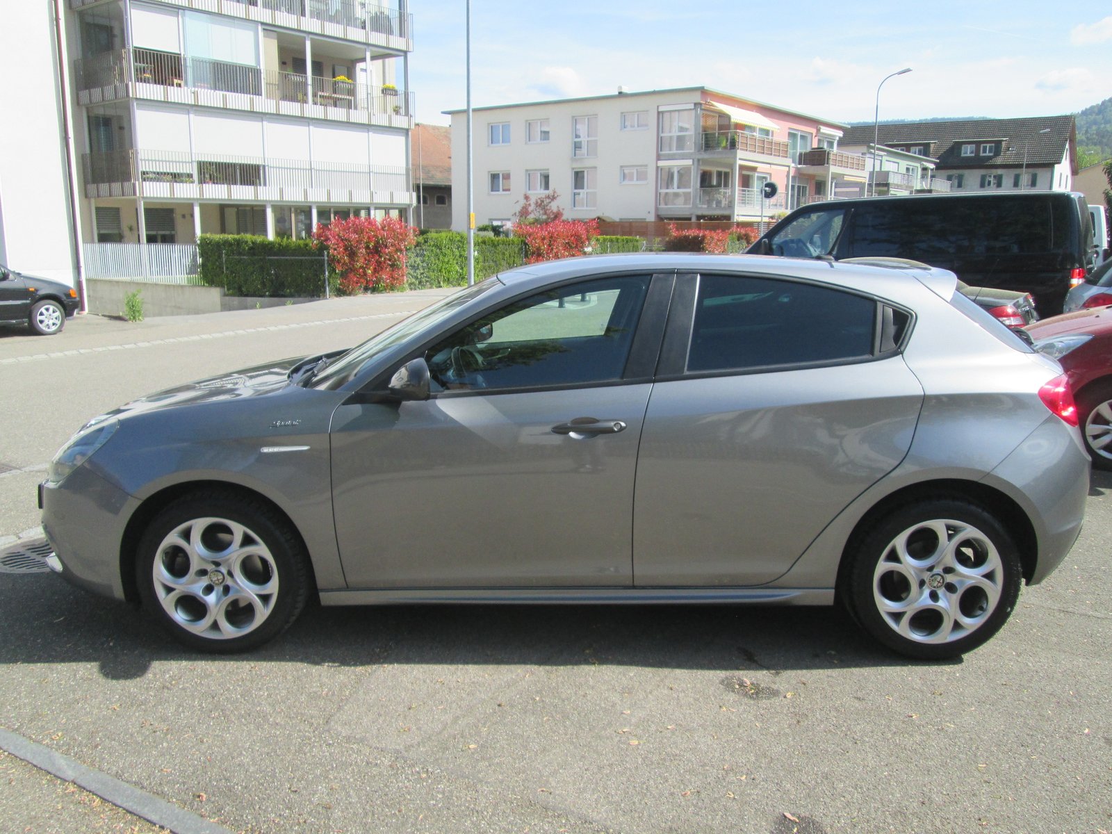 ALFA ROMEO Giulietta 1.4 MultiAir Sprint TCT, Essence, Occasion / Utilisé, Automatique - 2