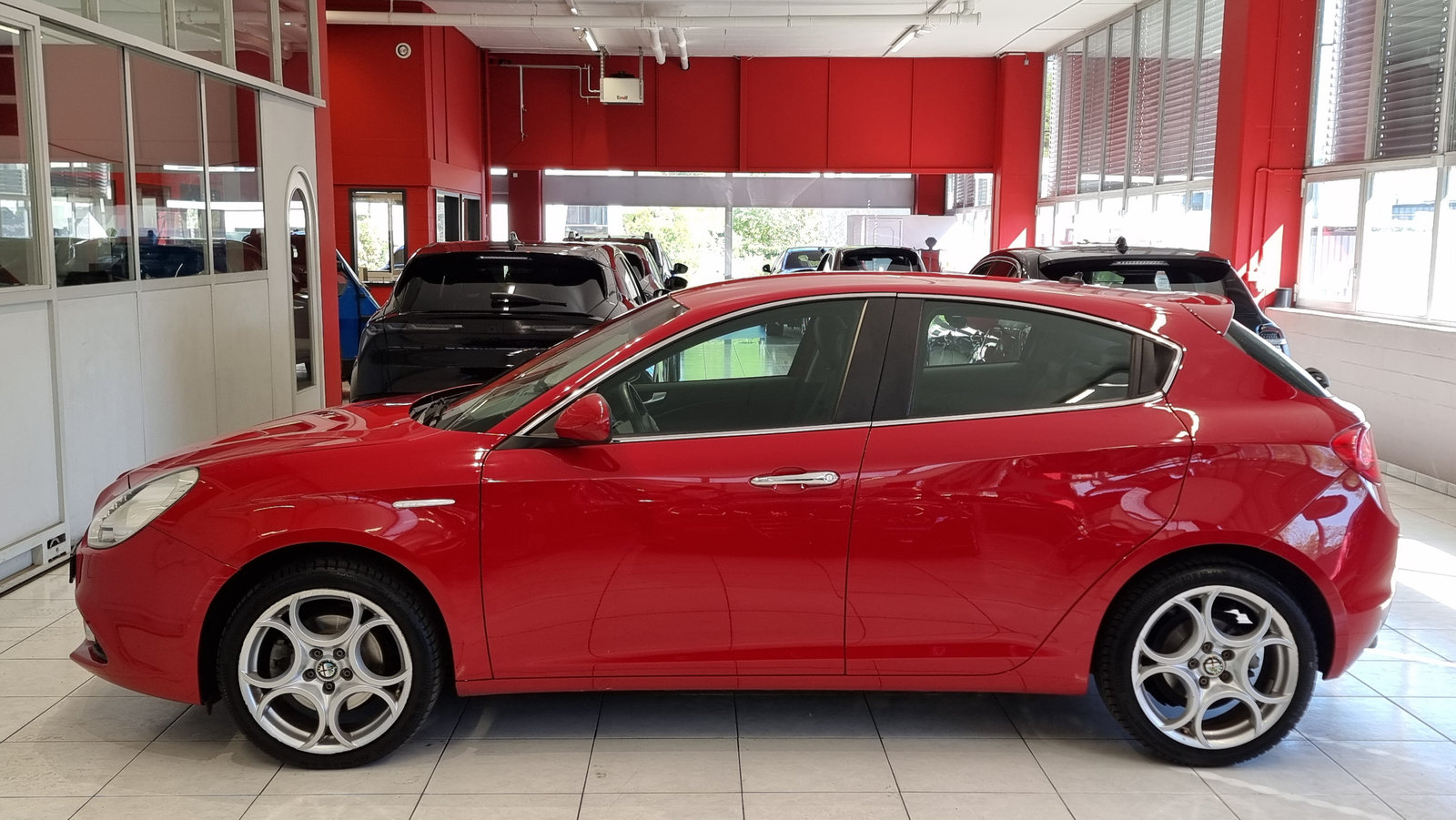 ALFA ROMEO Giulietta 1.4 TB MA 170 Exclusive, Essence, Occasion / Utilisé, Manuelle - 3