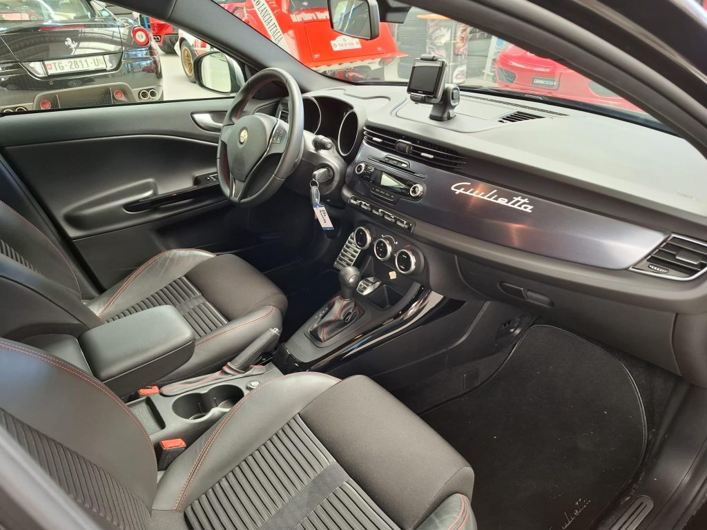 ALFA ROMEO GIULIETTA 1.4 TB MA 170 Distinctive TCT, Essence, Occasion / Utilisé, Automatique - 5