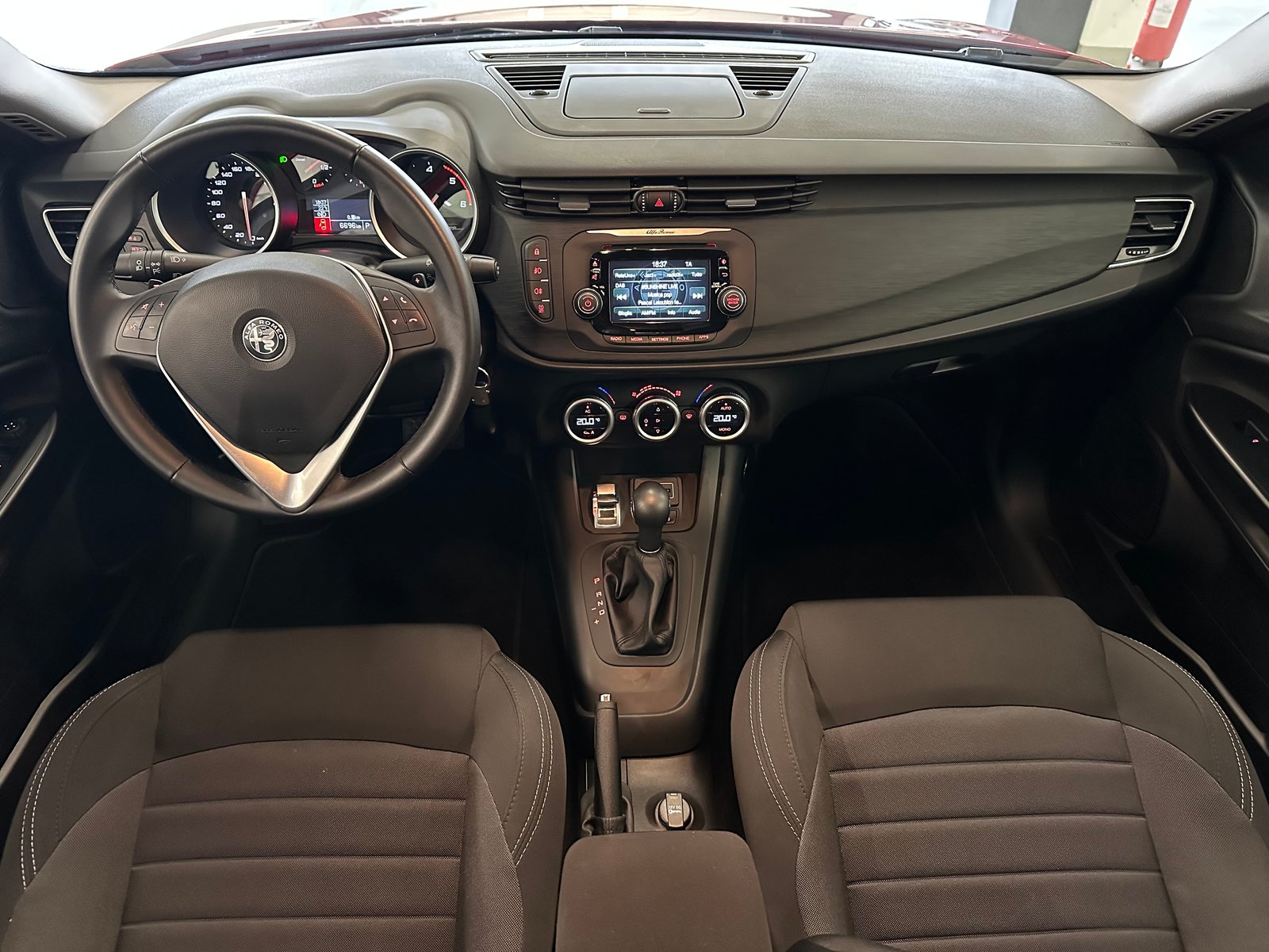 ALFA ROMEO Giulietta 1.6 JTDM TCT, Diesel, Occasion / Utilisé, Automatique - 7