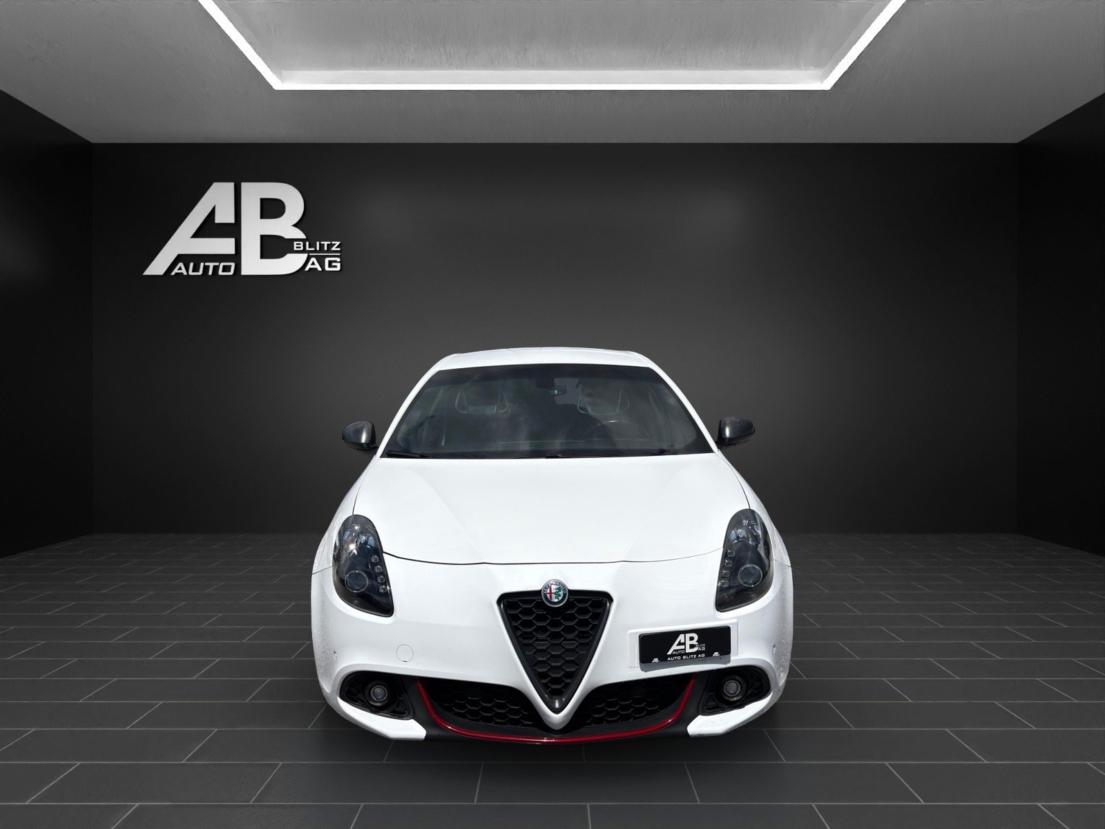 ALFA ROMEO Giulietta 1750 TBi Veloce TCT mit 241 PS