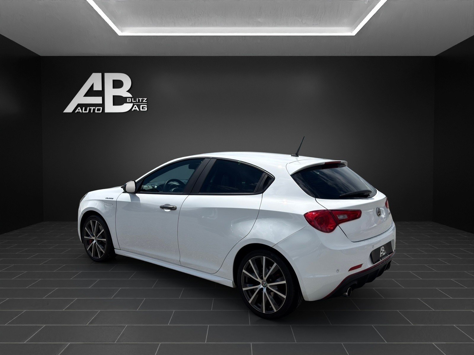 ALFA ROMEO Giulietta 1750 TBi Veloce TCT mit 241 PS, Benzina, Occasioni / Usate, Automatico - 3