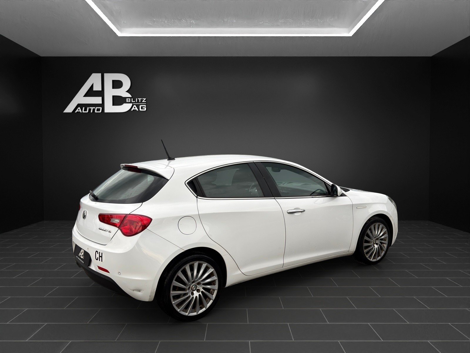 ALFA ROMEO Giulietta 1.6 JTDM Super TCT, Diesel, Occasioni / Usate, Automatico - 5