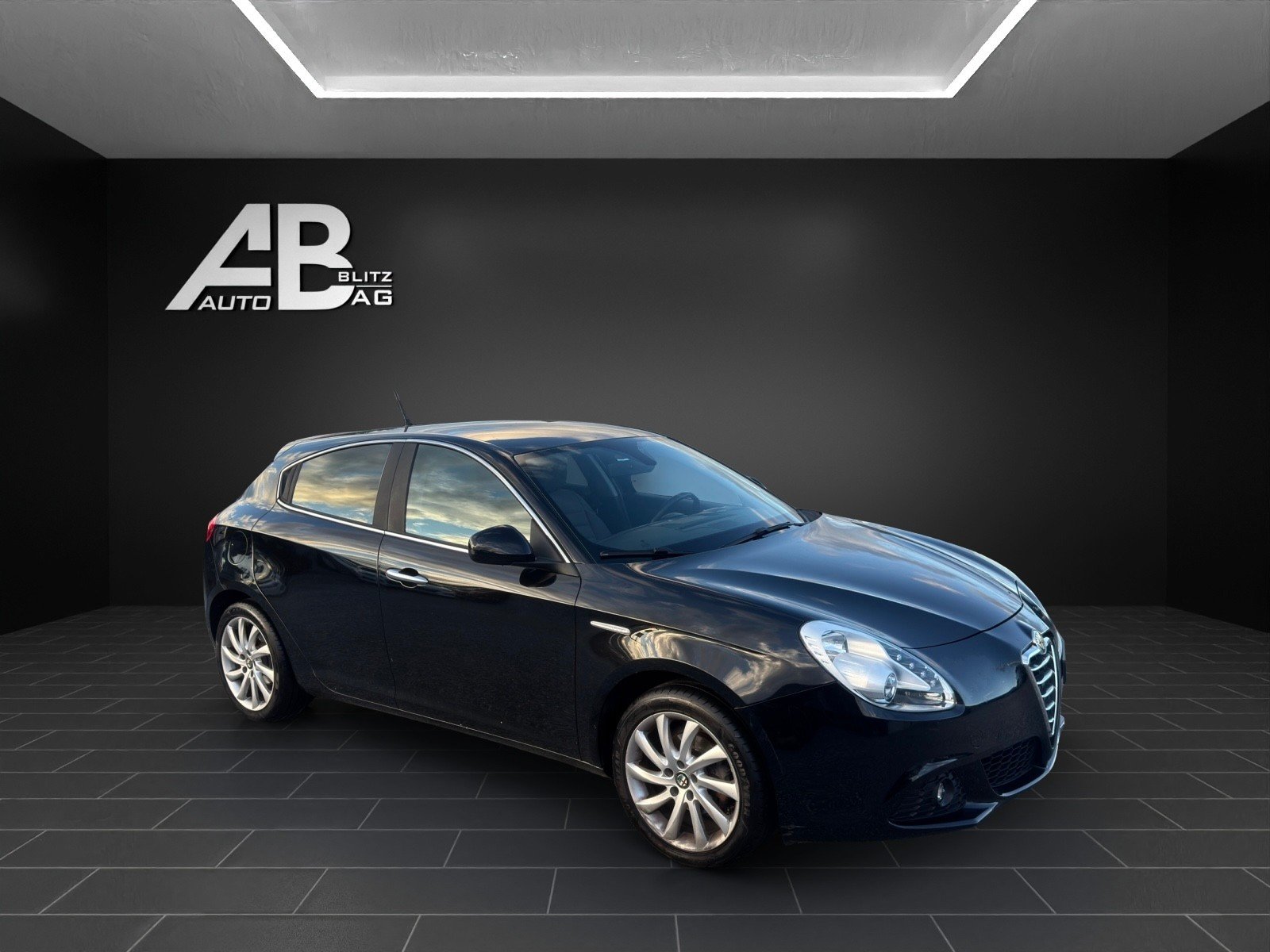 ALFA ROMEO Giulietta 1.4 T Distinctive, Essence, Occasion / Utilisé, Manuelle - 6