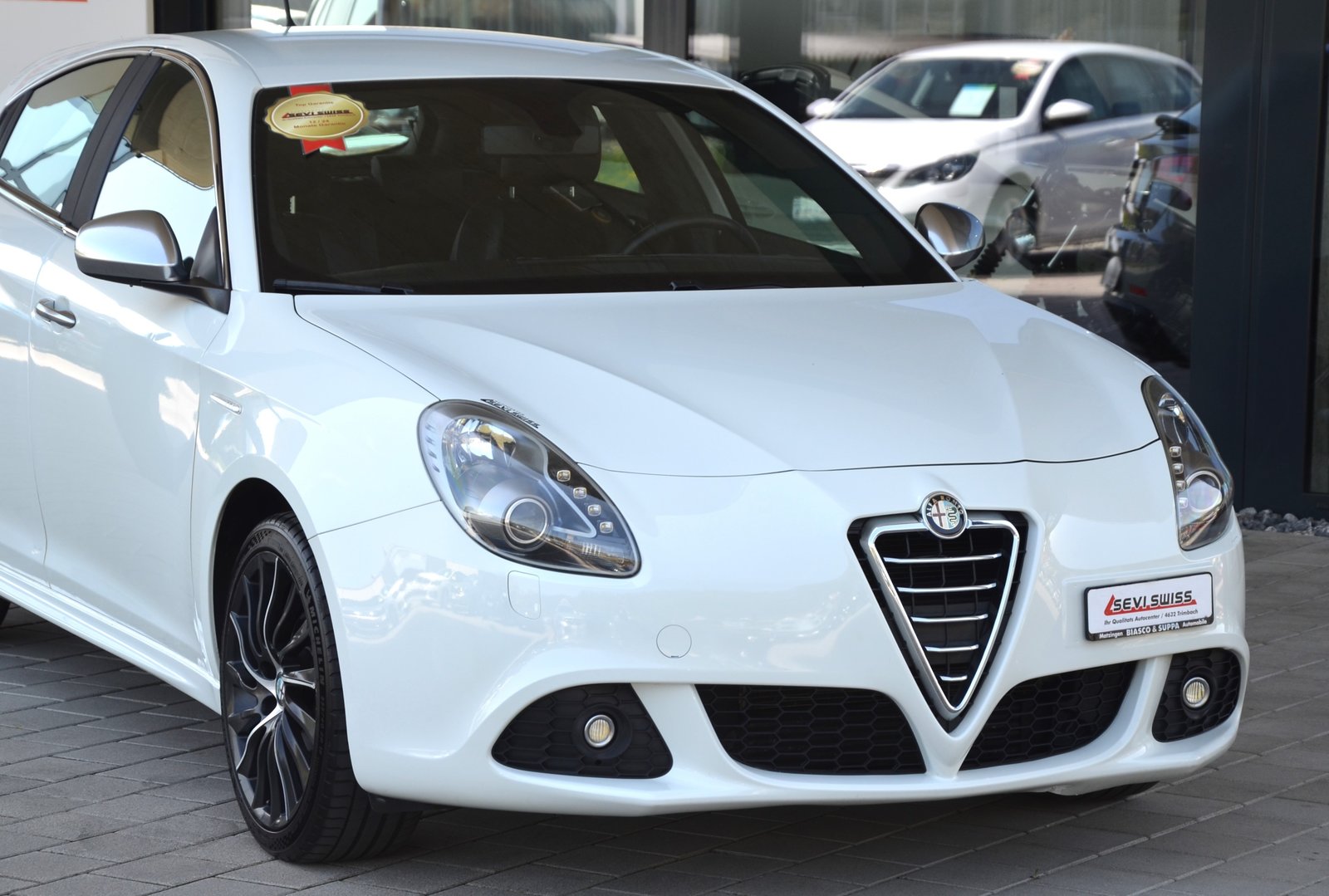ALFA ROMEO Giulietta 1.4 T Distinctive*Frisch ab MFK,1 Jahr, Benzin, Occasion / Gebraucht, Handschaltung - 2