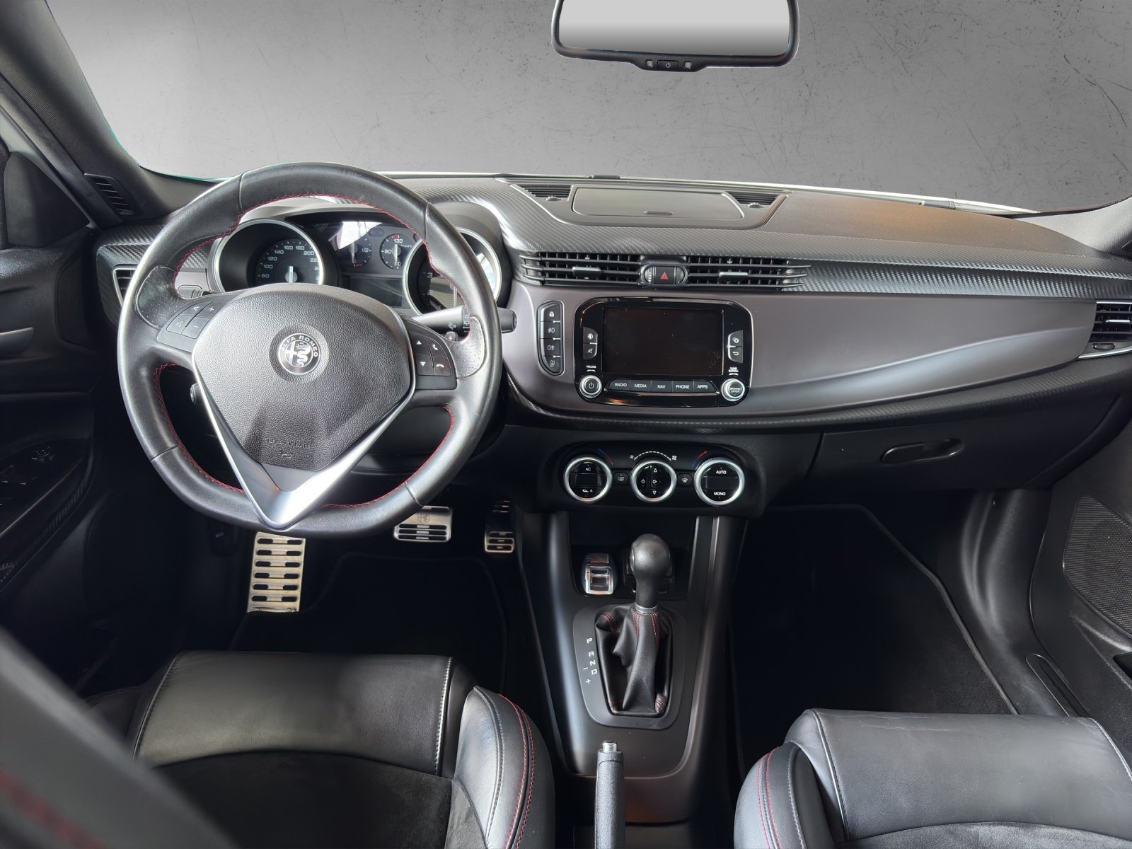 ALFA ROMEO Giulietta 1750 TBi Veloce TCT, Essence, Occasion / Utilisé, Automatique - 6
