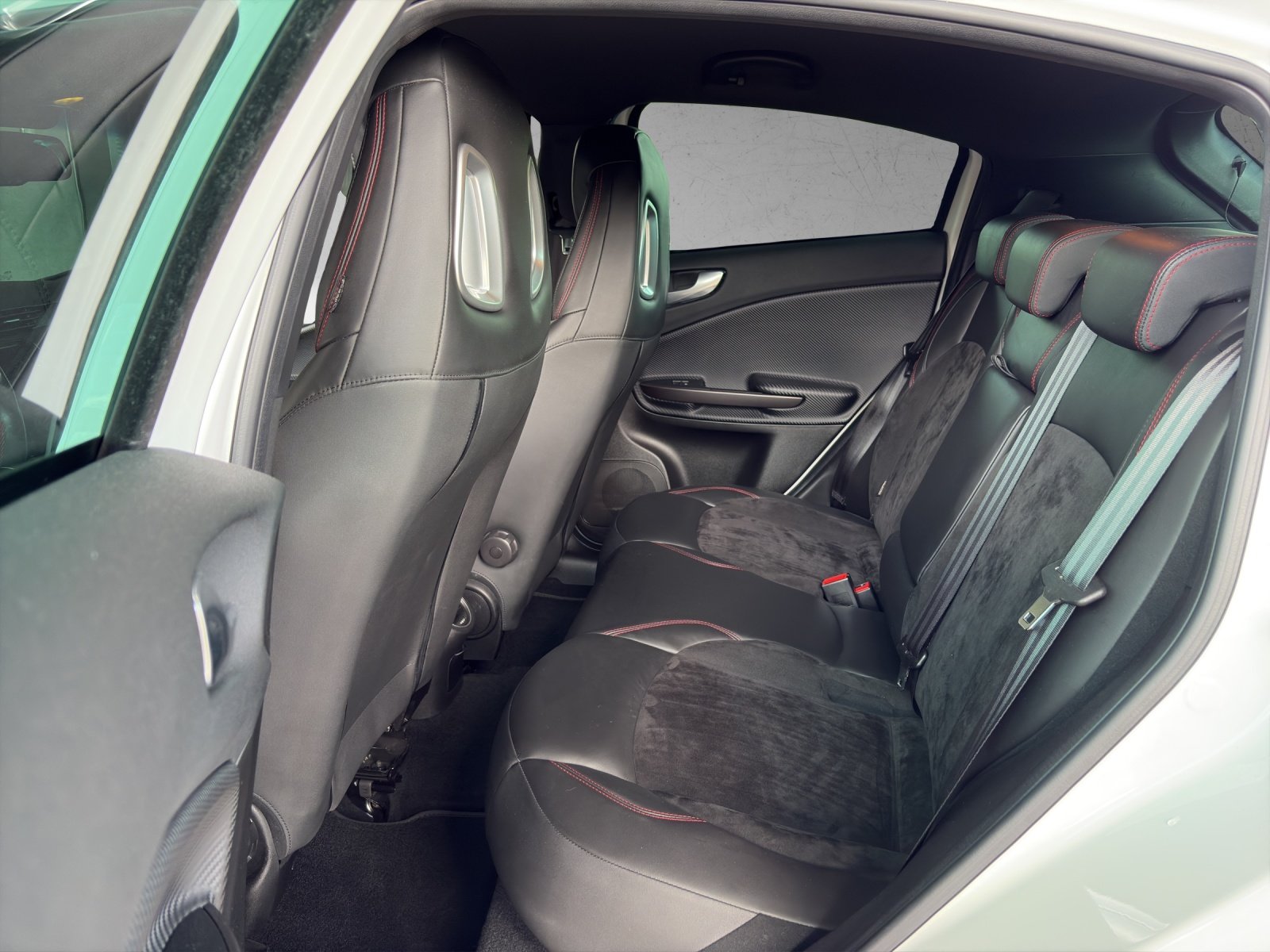 ALFA ROMEO Giulietta 1750 TBi Veloce TCT, Essence, Occasion / Utilisé, Automatique - 7