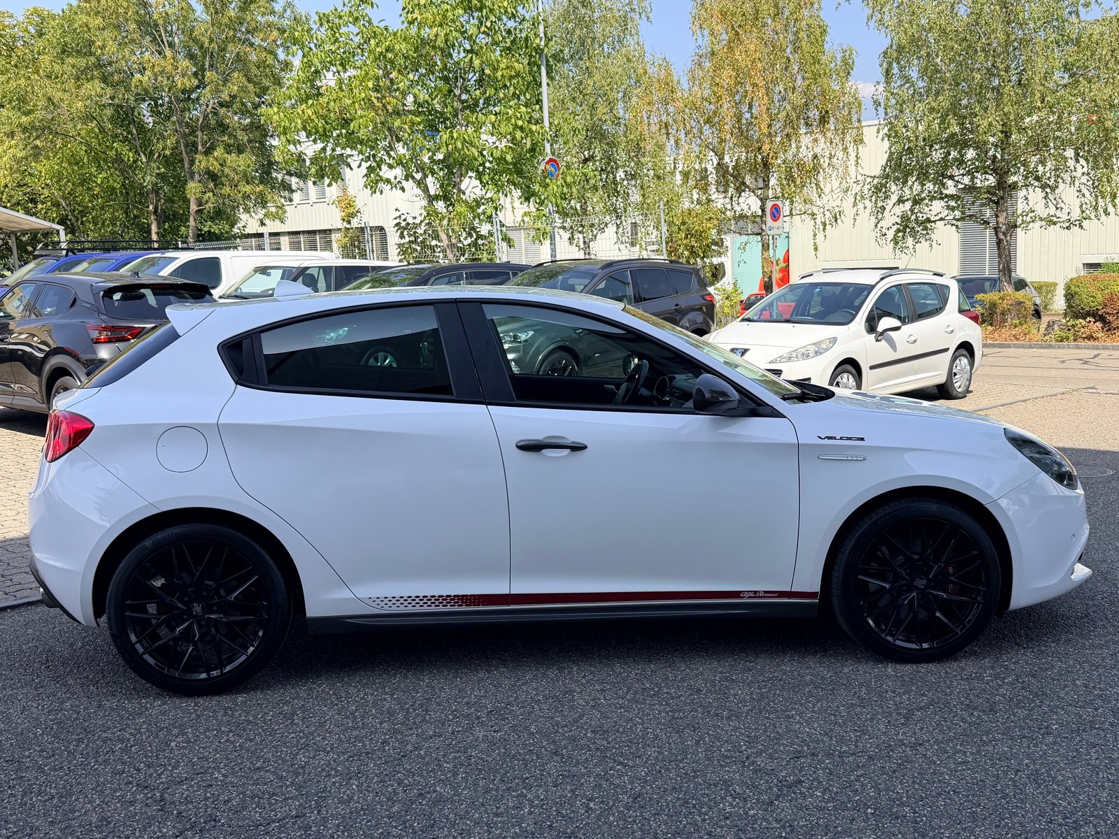 ALFA ROMEO Giulietta 1750 TBi Veloce S TCT, Essence, Occasion / Utilisé, Automatique - 2