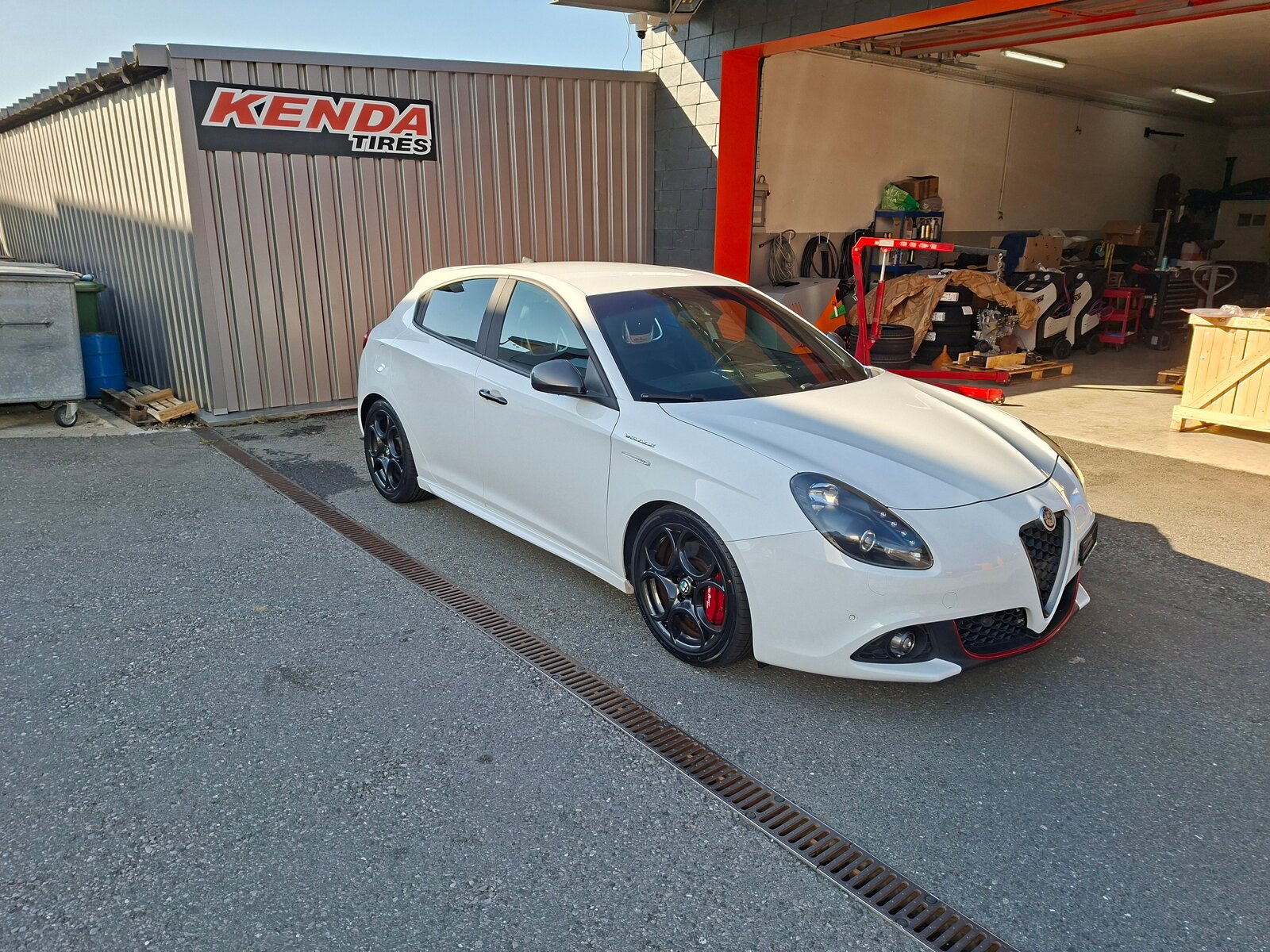 ALFA ROMEO Giulietta 1750 TBi Veloce TCT, Essence, Occasion / Utilisé, Automatique - 3