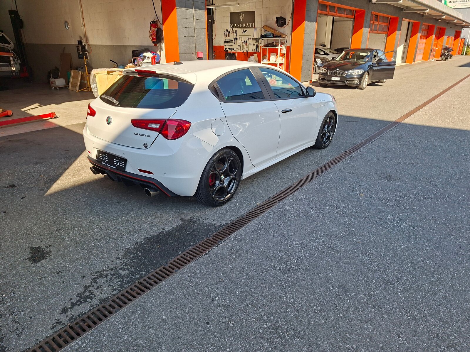 ALFA ROMEO Giulietta 1750 TBi Veloce TCT, Essence, Occasion / Utilisé, Automatique - 4