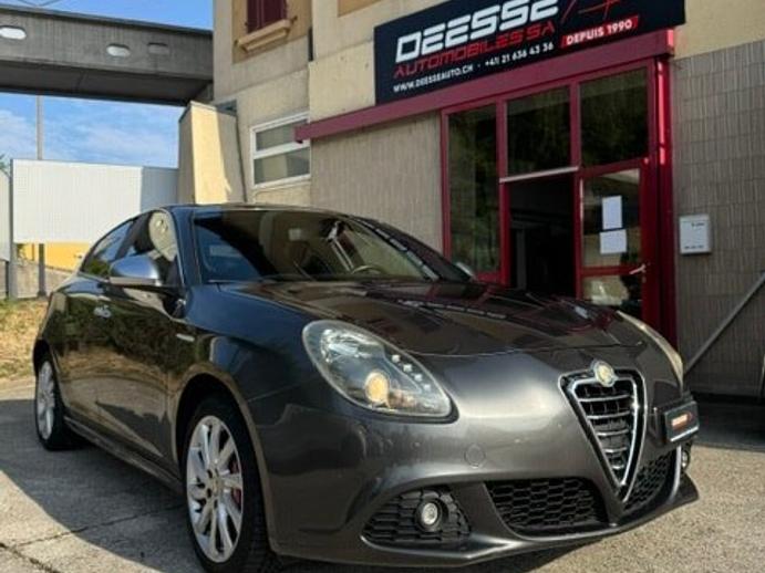 ALFA ROMEO Giulietta 1.4 MultiAir Distinctive, Benzin, Occasion / Gebraucht, Handschaltung