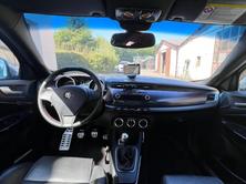 ALFA ROMEO Giulietta 1750 TBi Quadrifoglio Verde, Petrol, Second hand / Used, Manual - 4