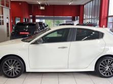 ALFA ROMEO Giulietta 1.4 TB MA 170 Distinctive, Petrol, Second hand / Used, Manual - 3