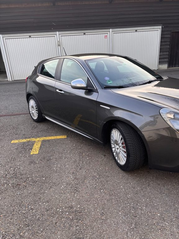 ALFA ROMEO GIULIETTA 1.4 TB MA 170 Distinctive, Benzin, Occasion / Gebraucht, Handschaltung - 3