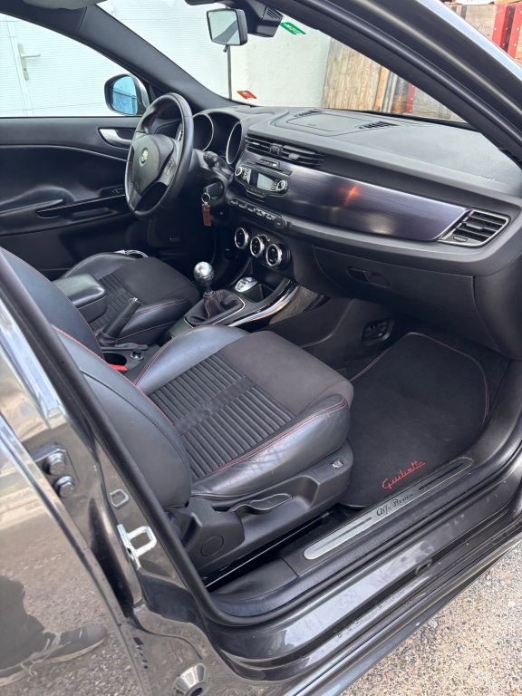 ALFA ROMEO GIULIETTA 1.4 TB MA 170 Distinctive, Benzin, Occasion / Gebraucht, Handschaltung - 4